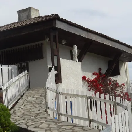 アパート Maison Le Guetali *